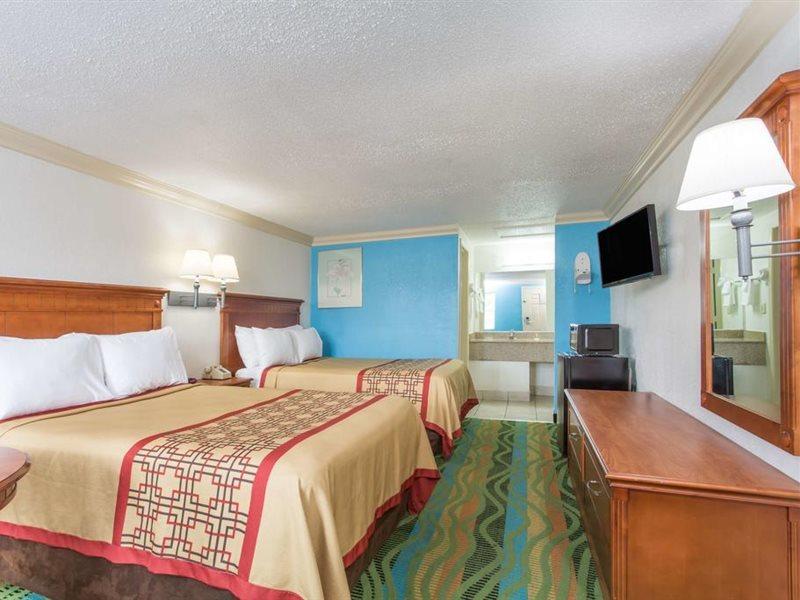 Days Inn By Wyndham Virginia Beach Town Center Zewnętrze zdjęcie